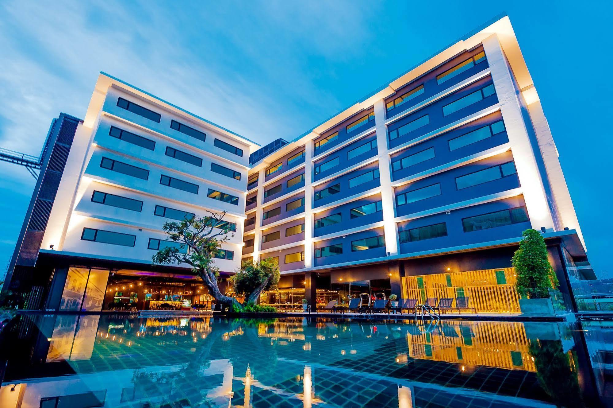 Dara Hotel - Sha Plus Phuket Bagian luar foto